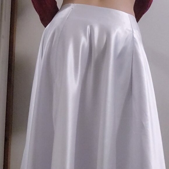 High Waist A-Line Satin White Skirt - Picture 6 of 11